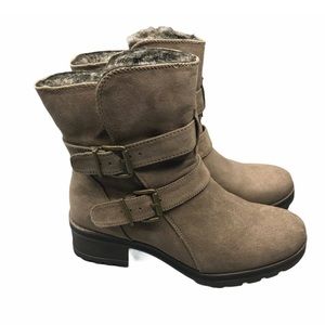 White Mountain Tan Chastity Boots